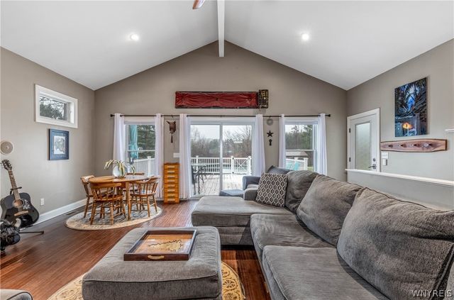 6606 Gartman Road, Orchard Park, NY 14127