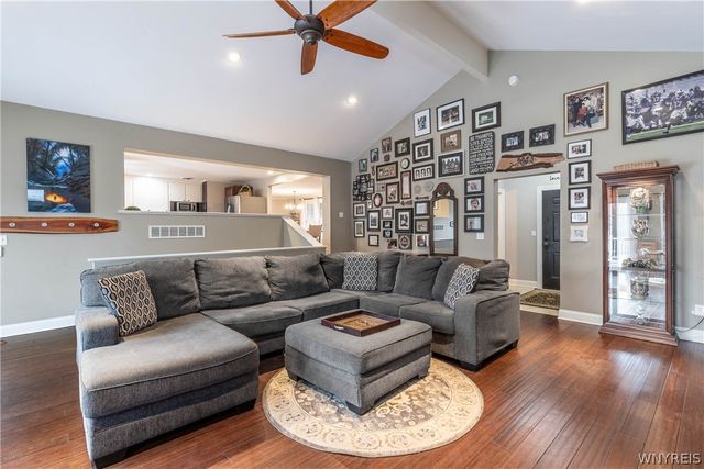 6606 Gartman Road, Orchard Park, NY 14127