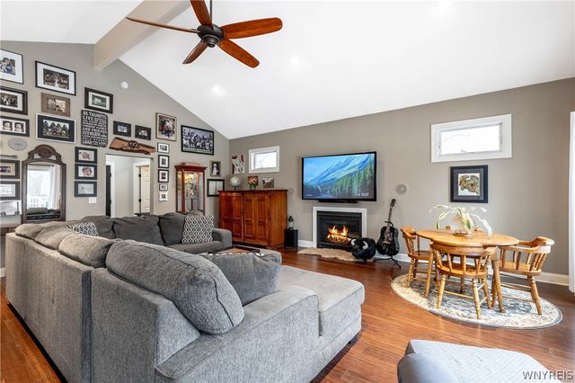 6606 Gartman Road, Orchard Park, NY 14127