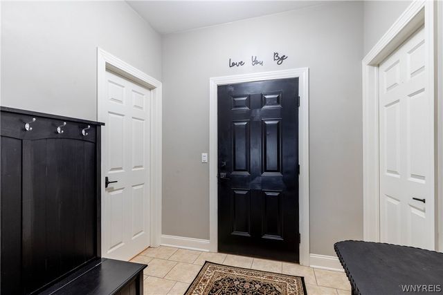 6606 Gartman Road, Orchard Park, NY 14127