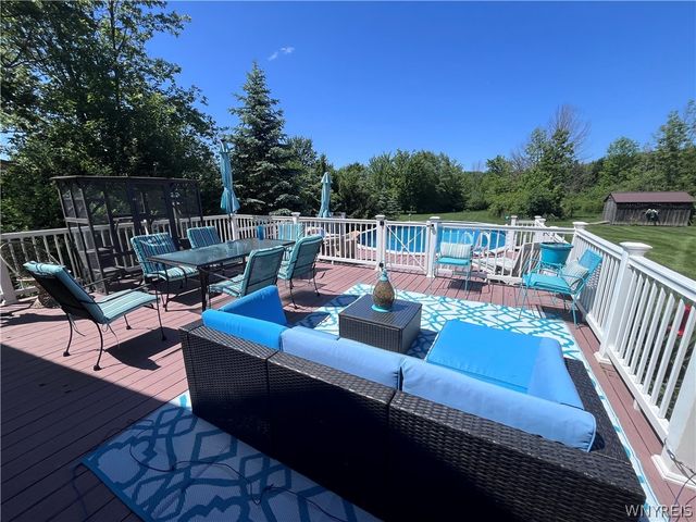 6606 Gartman Road, Orchard Park, NY 14127