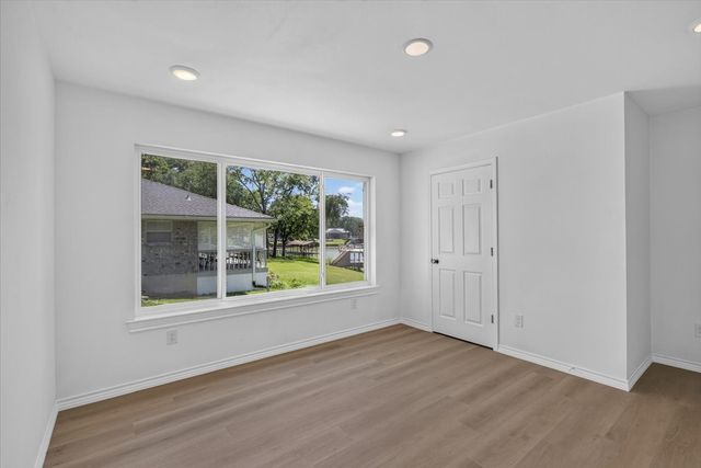 127 Camino Robles, Gun Barrel City, TX 75156