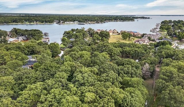 127 Camino Robles, Gun Barrel City, TX 75156