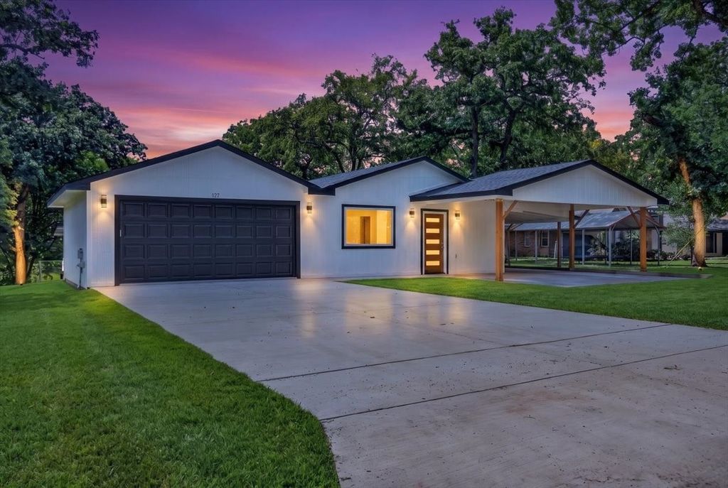 127 Camino Robles, Gun Barrel City, TX 75156