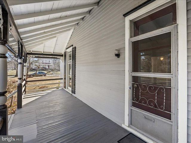 451 E 2ND ST, Moorestown, NJ 08057