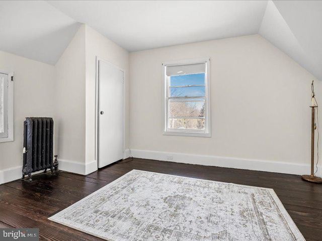 451 E 2ND ST, Moorestown, NJ 08057