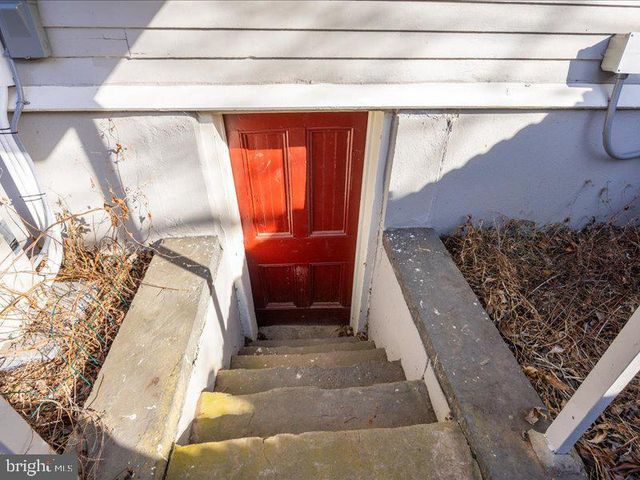 451 E 2ND ST, Moorestown, NJ 08057