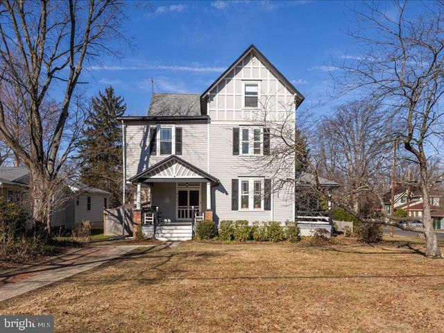 451 E 2ND ST, Moorestown, NJ 08057