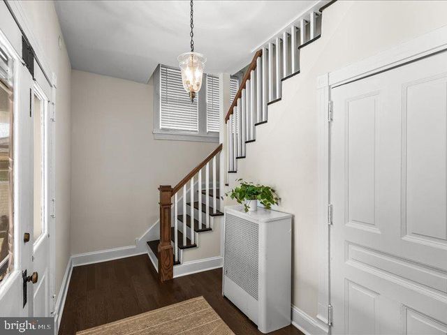 451 E 2ND ST, Moorestown, NJ 08057