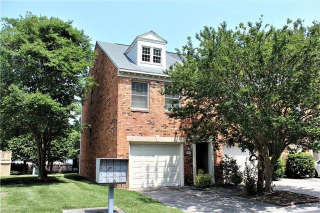 561 Kristy CT, Newport News, VA 23602