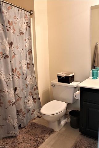 561 Kristy CT, Newport News, VA 23602