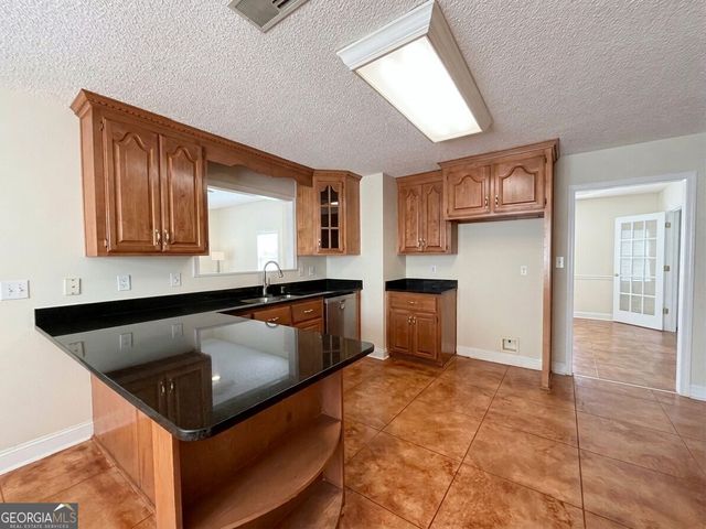 112 Ballyhara, Warner Robins, GA 31088