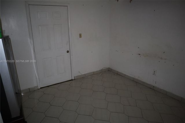 6514 SW 107th Pl, Miami, FL 33173