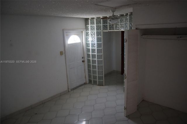 6514 SW 107th Pl, Miami, FL 33173