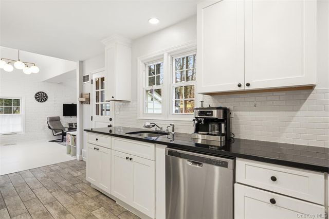 3 Mark Mead Road, Cross River, NY 10518