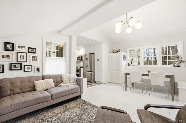 3 Mark Mead Road, Cross River, NY 10518