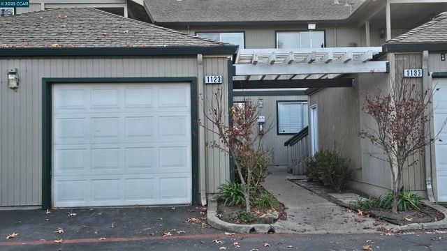 1123 Chadwick Cir, Bay Point, CA 94565