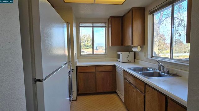 1123 Chadwick Cir, Bay Point, CA 94565