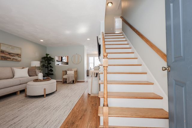 29 Juniper Lane 29, Tewksbury, MA 01876