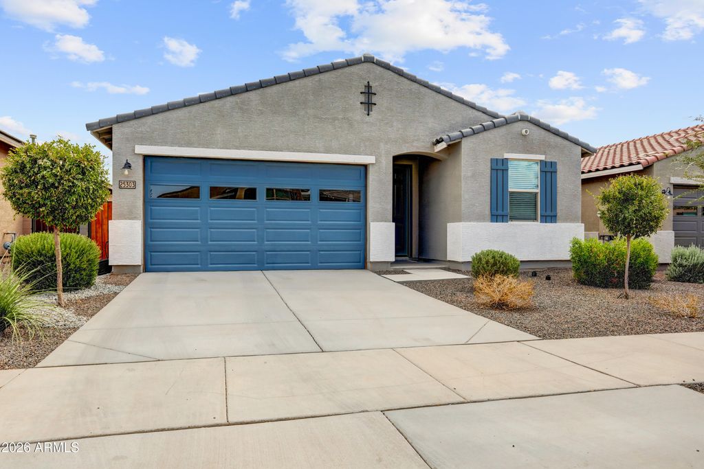 25303 N 144TH Lane, Surprise, AZ 85387 — photo 2