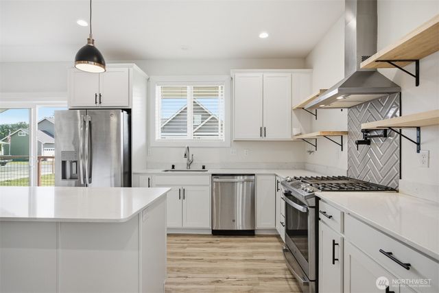 533 Second Street, Sumas, WA 98295