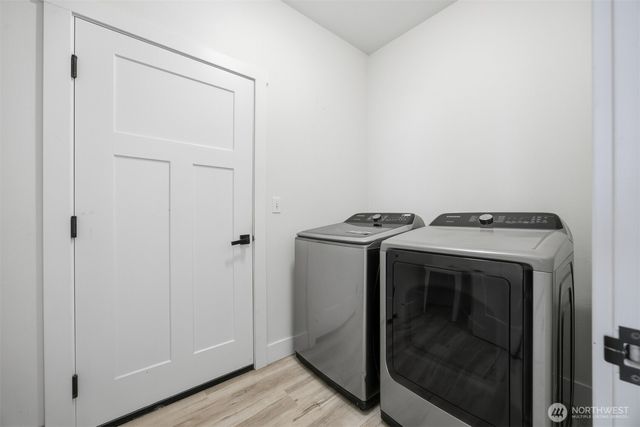 533 Second Street, Sumas, WA 98295