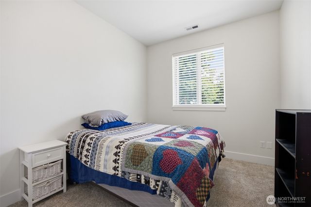 533 Second Street, Sumas, WA 98295