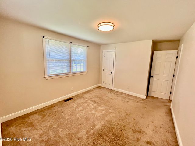 202 Banks Avenue, Goldsboro, NC 27534