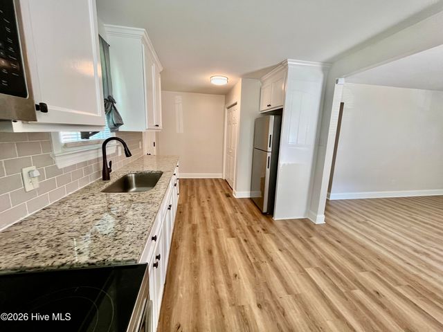 202 Banks Avenue, Goldsboro, NC 27534