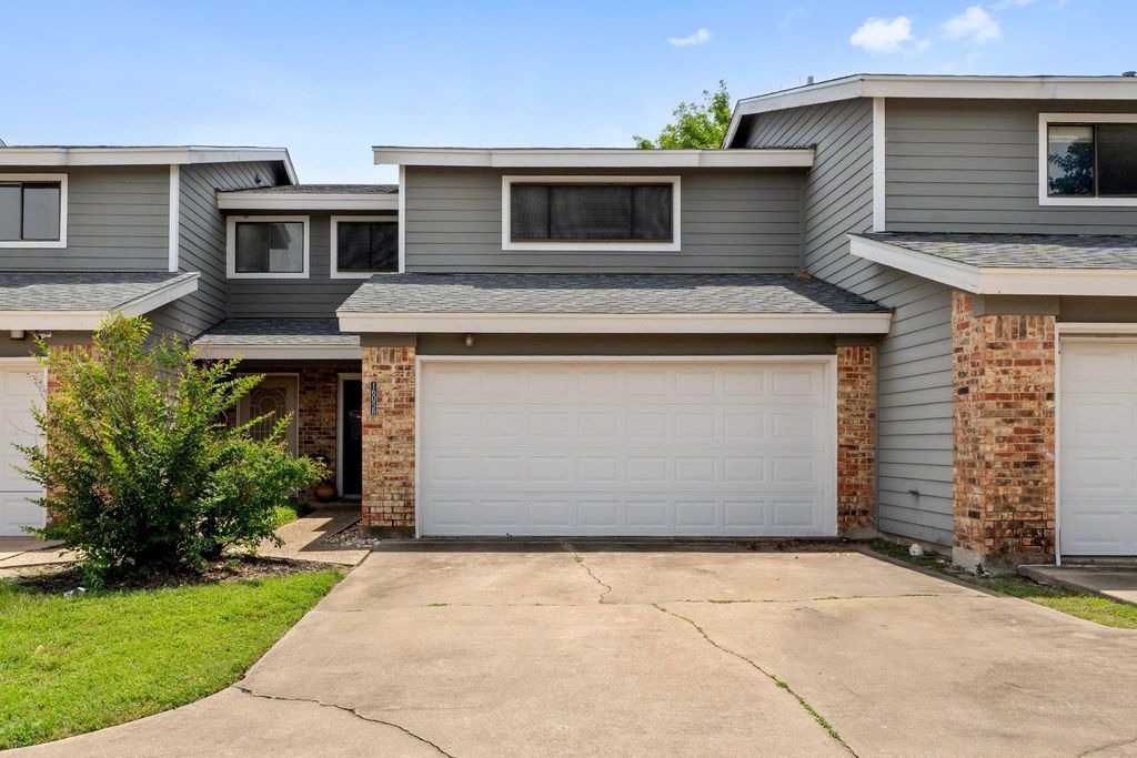 1605 Coronado Hills DR B, Austin, TX 78752