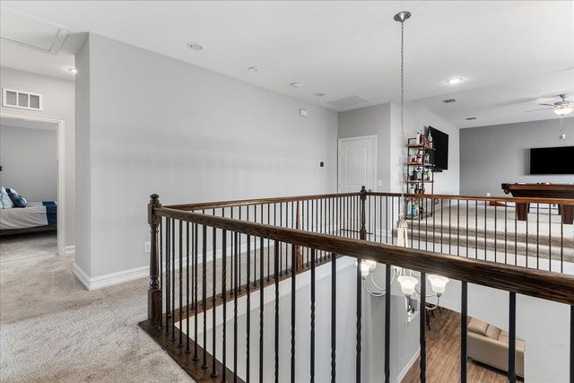 817 Crest Breeze Drive, Fort Worth, TX 76052