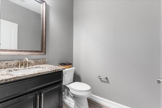 817 Crest Breeze Drive, Fort Worth, TX 76052