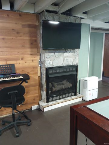 1508 Strand Road, Fort Wayne, IN 46808