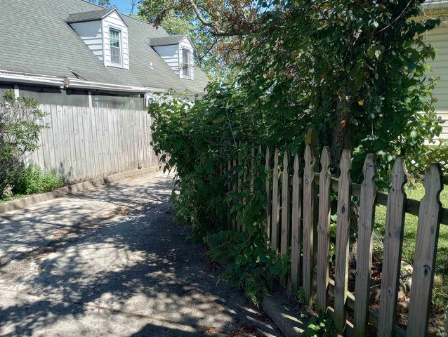 1508 Strand Road, Fort Wayne, IN 46808