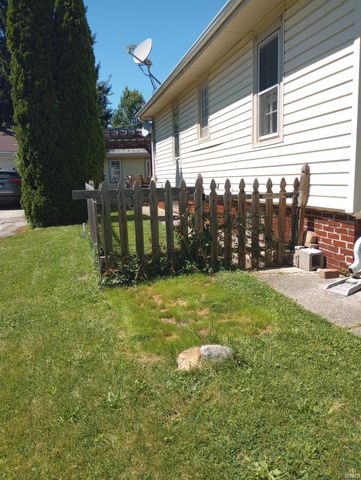 1508 Strand Road, Fort Wayne, IN 46808