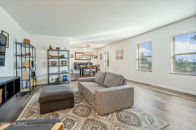 6725 E Bacobi Circle, Tucson, AZ 85750