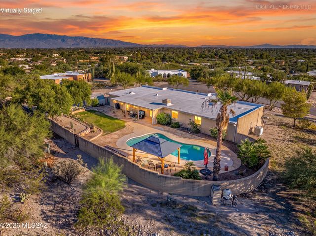 6725 E Bacobi Circle, Tucson, AZ 85750