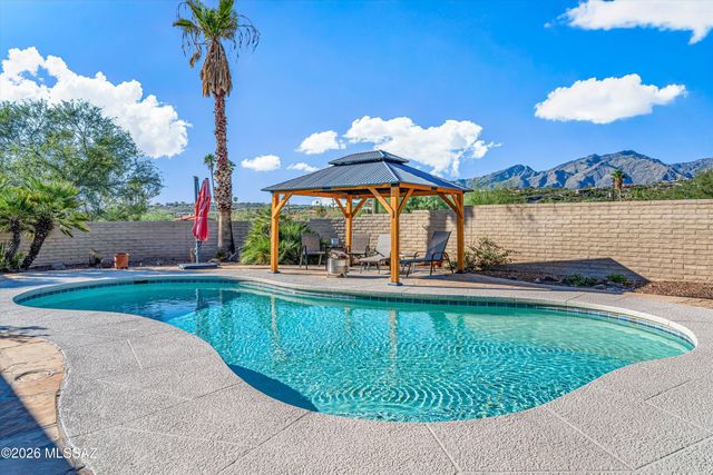 6725 E Bacobi Circle, Tucson, AZ 85750