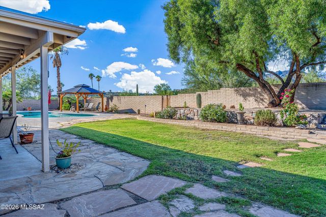 6725 E Bacobi Circle, Tucson, AZ 85750