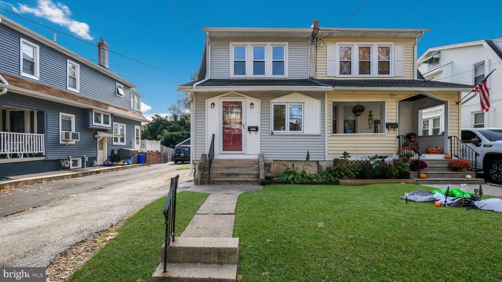552 9TH AVE, Prospect Park, PA 19076