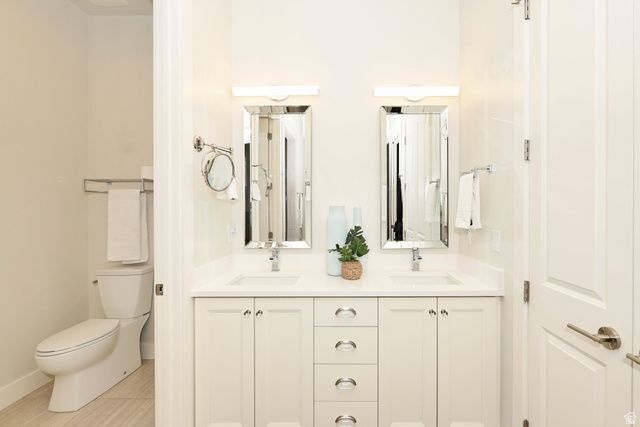10542 S VERMILLION DR, South Jordan, UT 84009