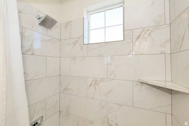 10542 S VERMILLION DR, South Jordan, UT 84009