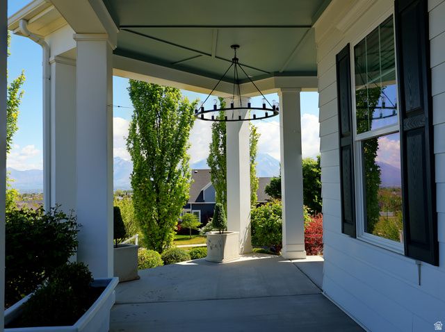 10542 S VERMILLION DR, South Jordan, UT 84009
