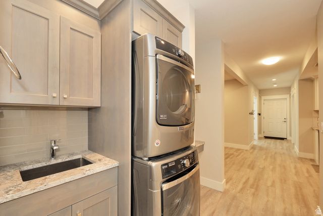 10542 S VERMILLION DR, South Jordan, UT 84009
