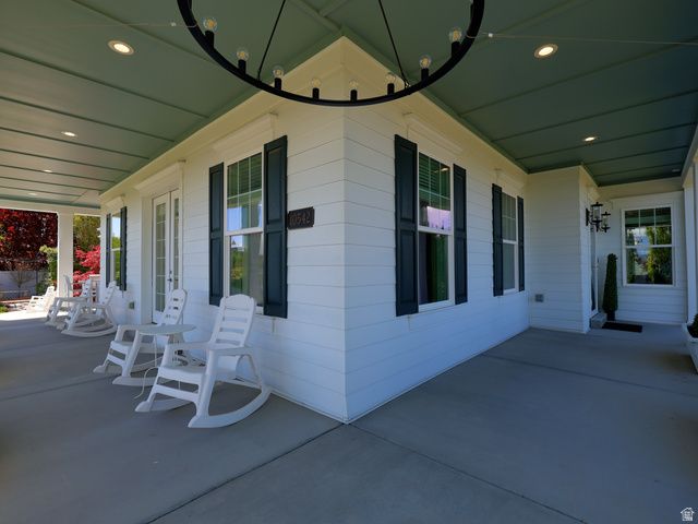 10542 S VERMILLION DR, South Jordan, UT 84009