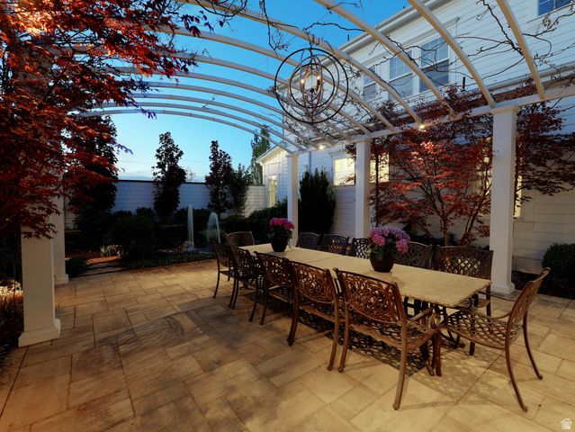 10542 S VERMILLION DR, South Jordan, UT 84009
