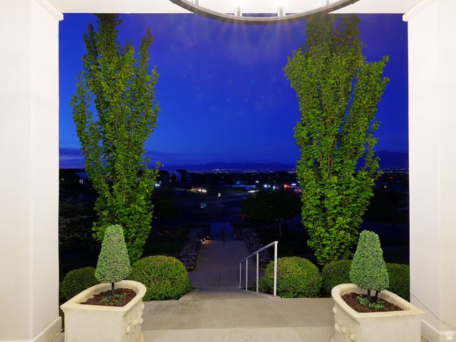 10542 S VERMILLION DR, South Jordan, UT 84009