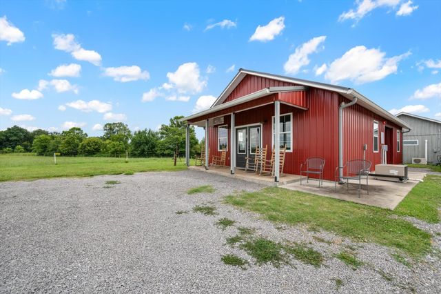 221 Eady Rd, Shelbyville, TN 37160