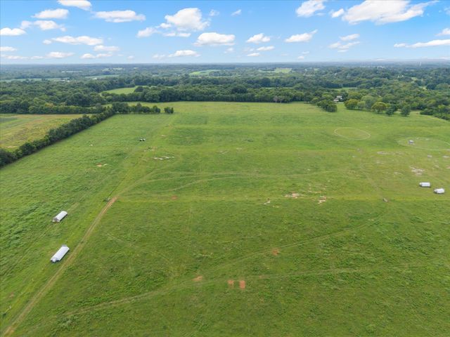 221 Eady Rd, Shelbyville, TN 37160