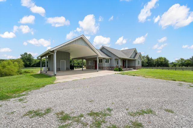 221 Eady Rd, Shelbyville, TN 37160